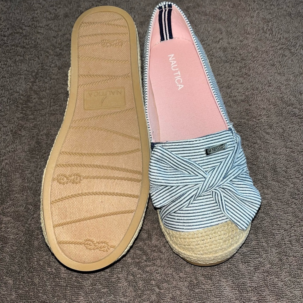 Girls Nautica slip on shoes size 1